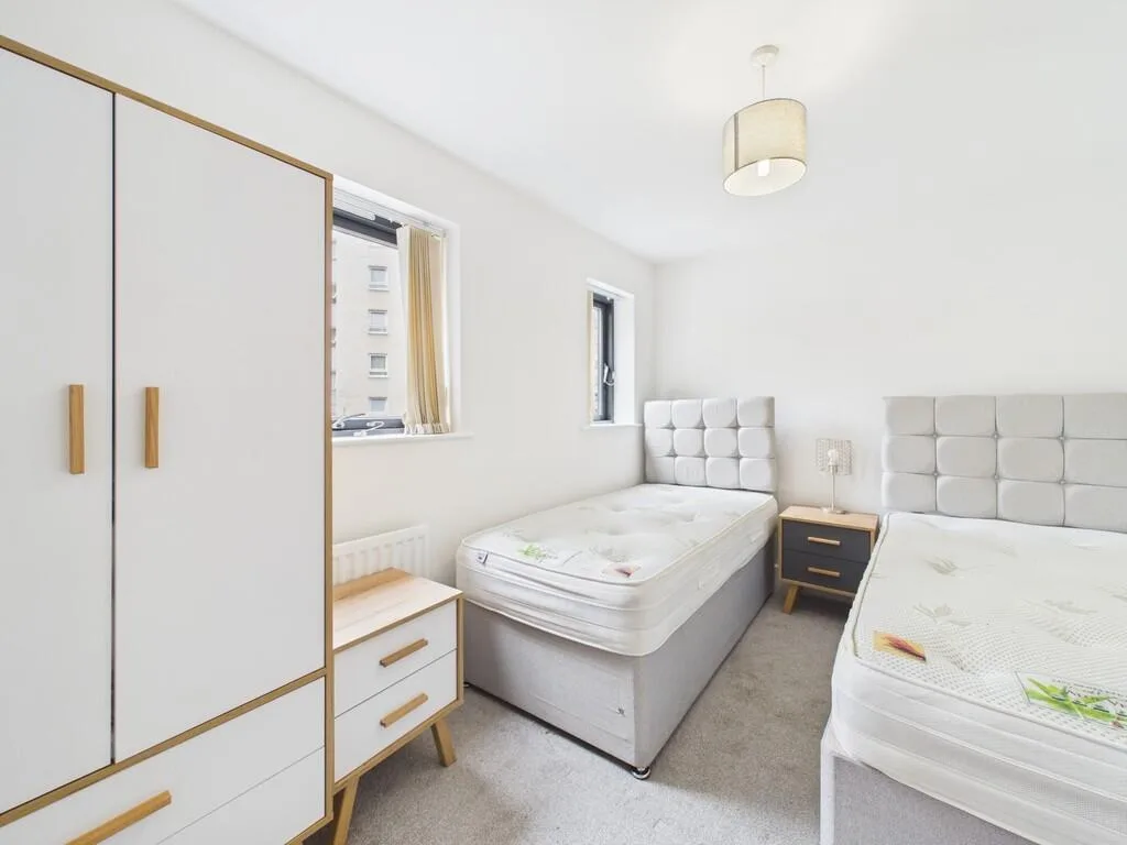 4 bedroom terraced house for rent
