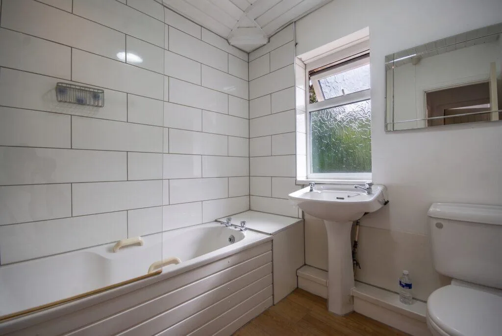 1 bedroom semi-detached house for rent