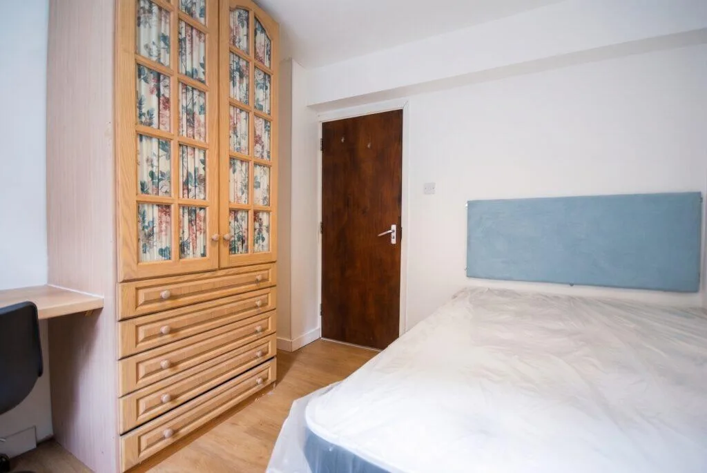 1 bedroom semi-detached house for rent