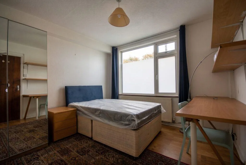 1 bedroom semi-detached house for rent