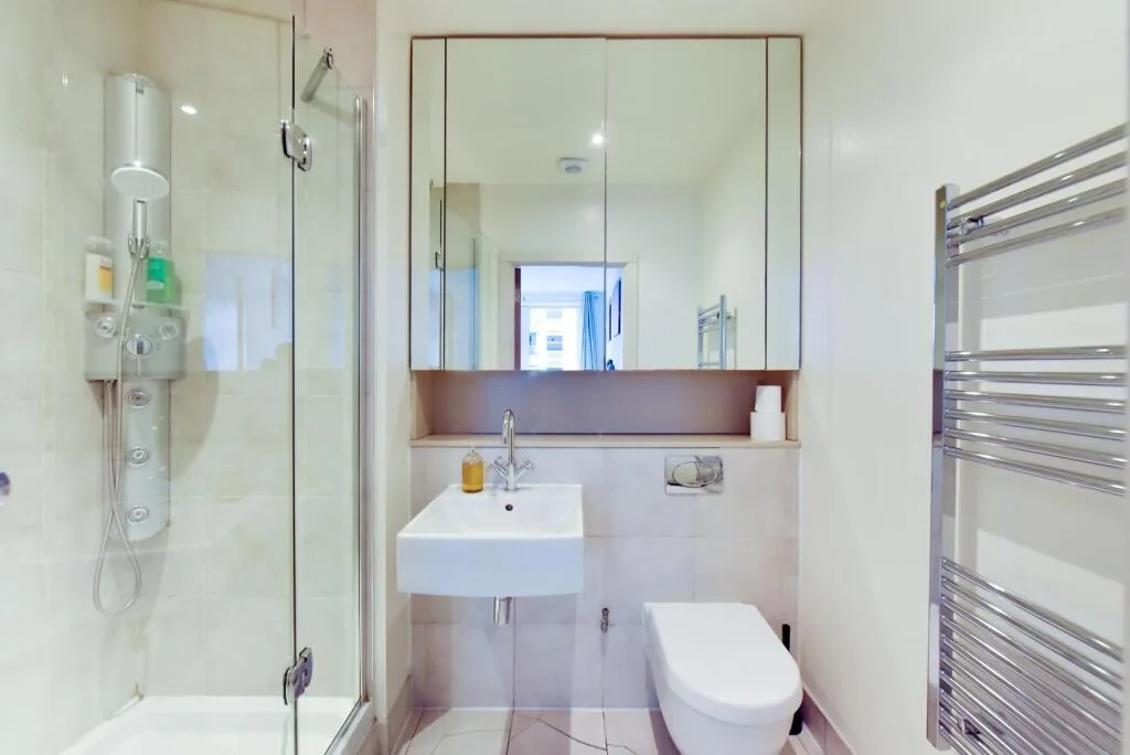 3 bedroom flat for rent