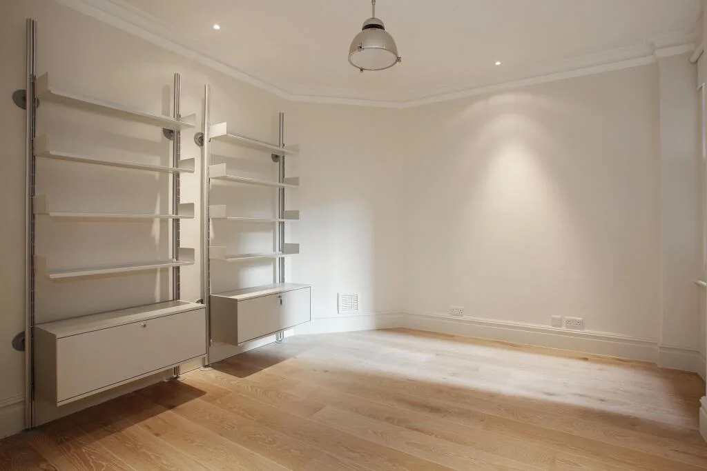5 bedroom flat for rent