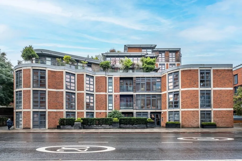 3 bedroom apartment for rent