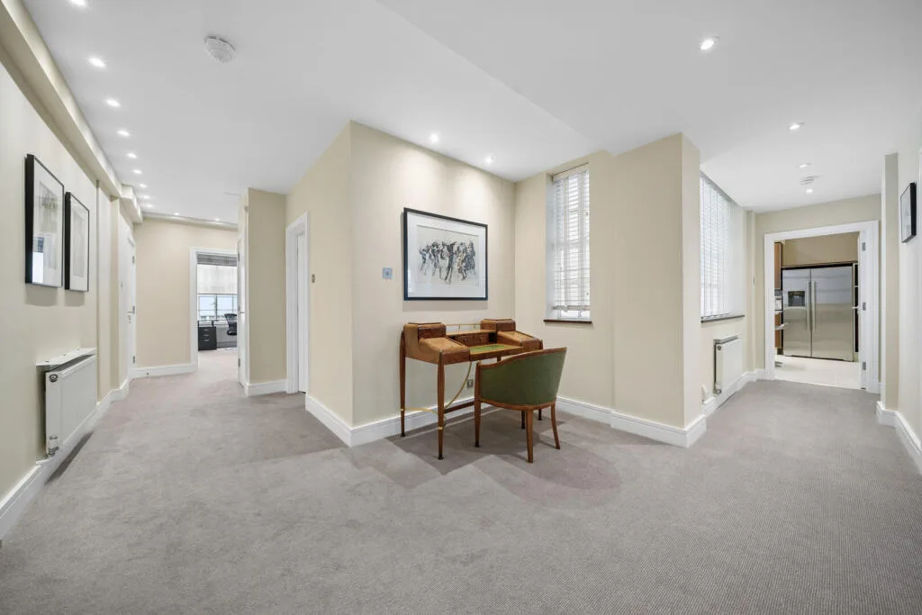 3 bedroom flat for rent