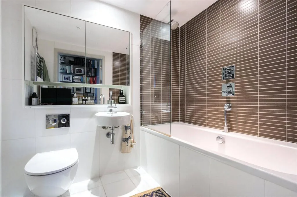 2 bedroom penthouse for rent