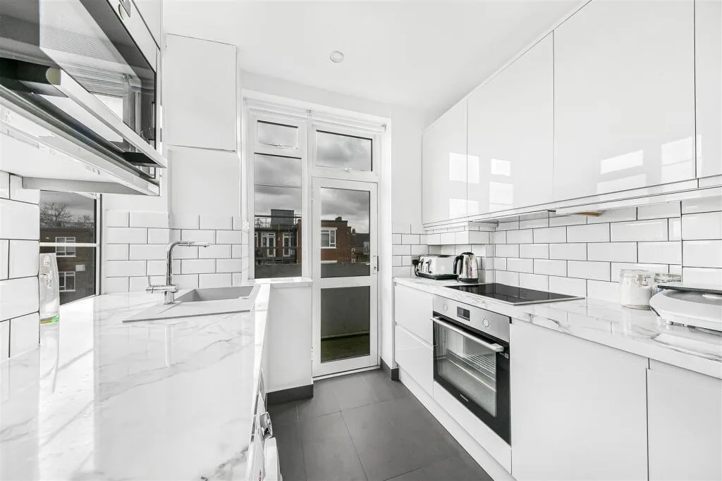 2 bedroom flat for rent