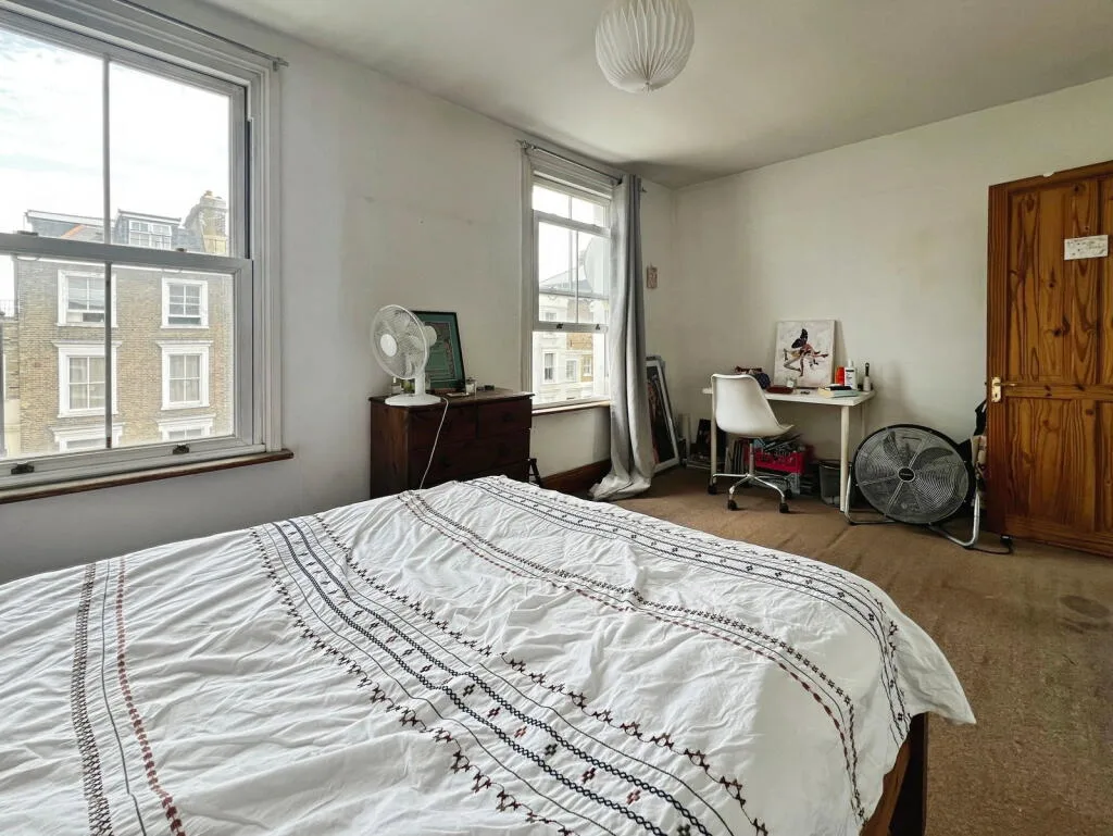 4 bedroom terraced house for rent