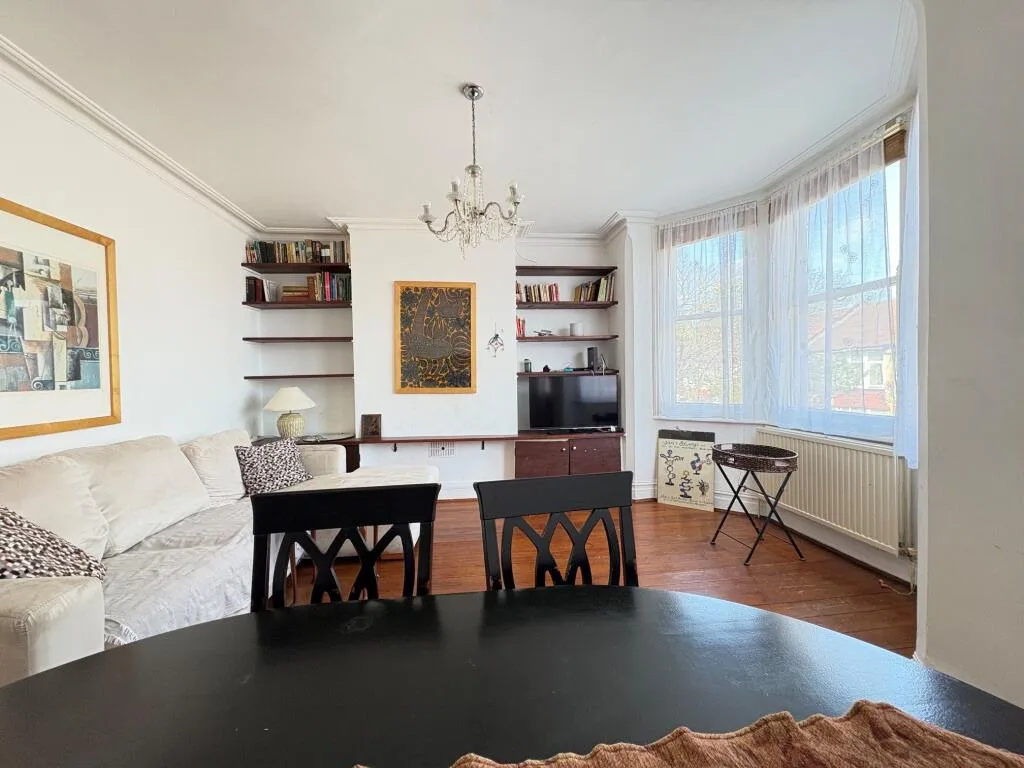 2 bedroom flat for rent