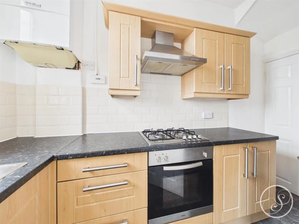 2 bedroom terraced house for rent