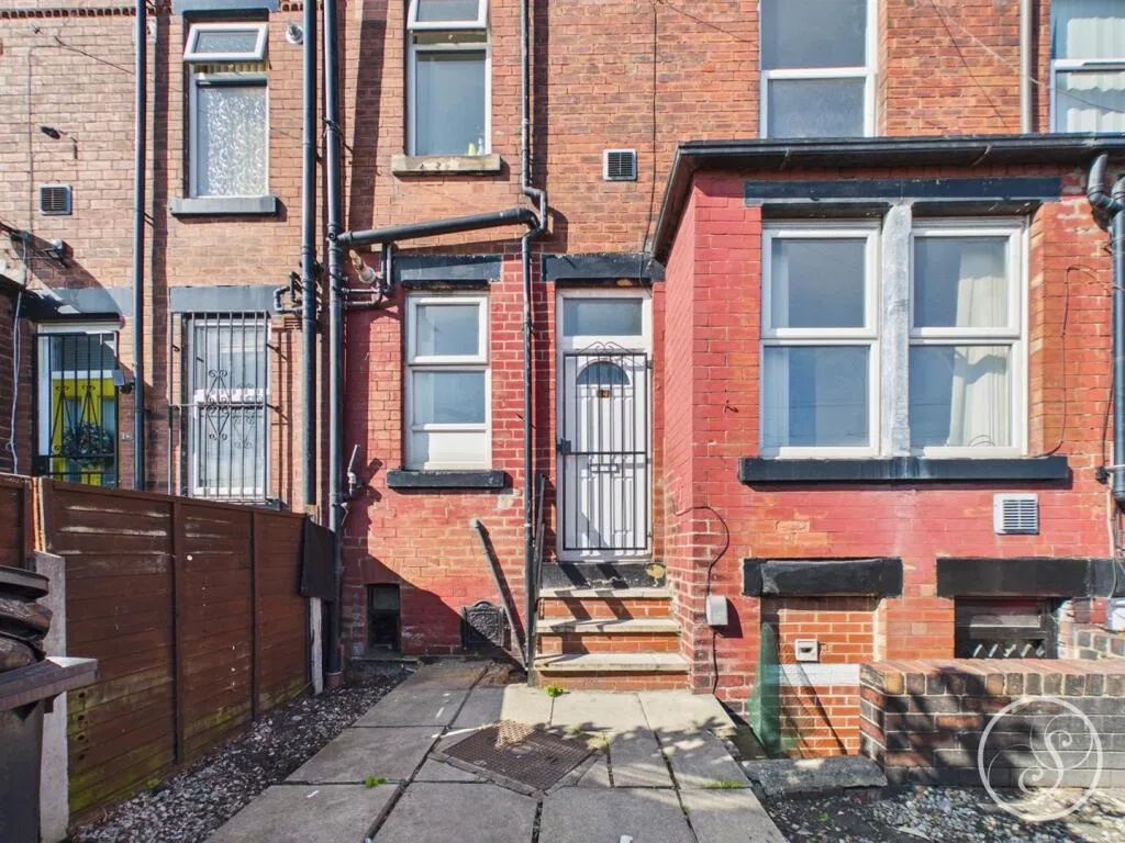 2 bedroom terraced house for rent