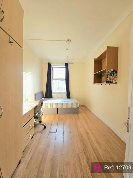 5 bedroom apartment for rent