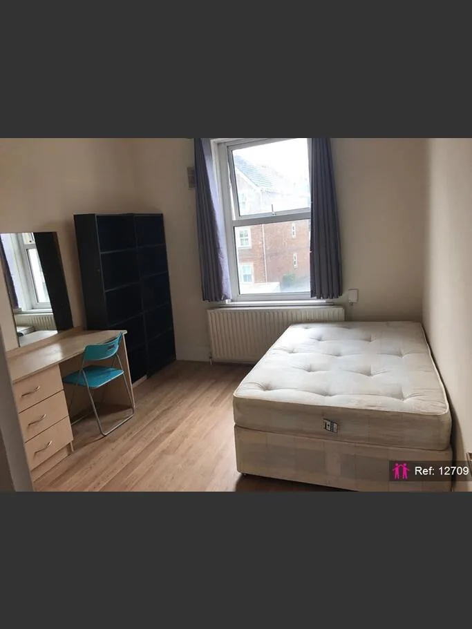 5 bedroom apartment for rent