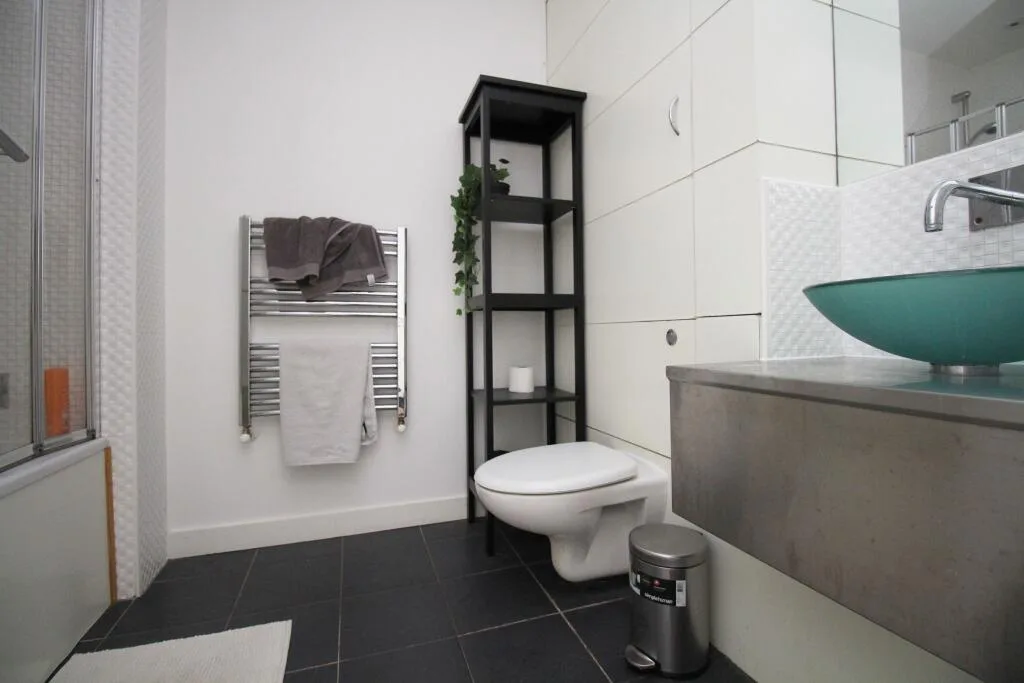 3 bedroom flat for rent
