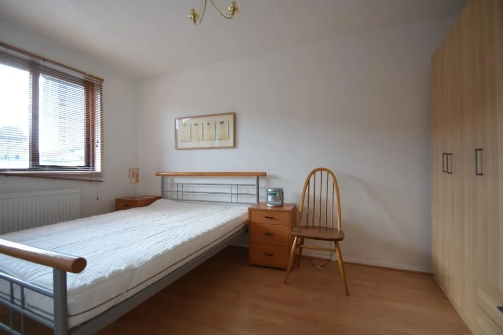 1 bedroom house for rent
