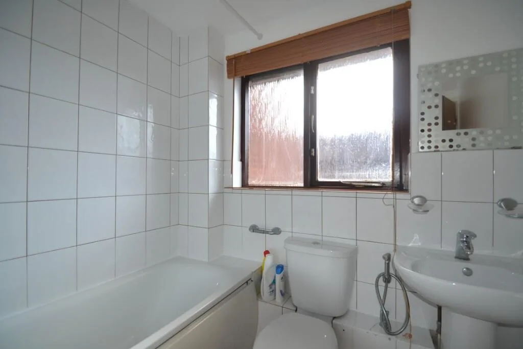 1 bedroom house for rent