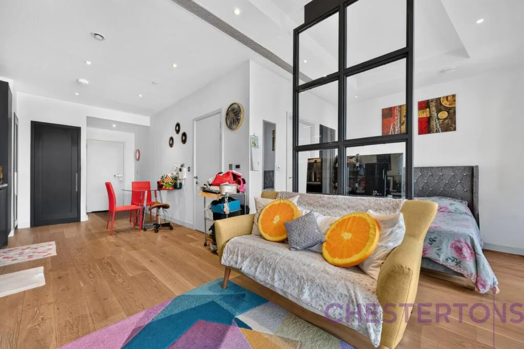 Studio flat for rent