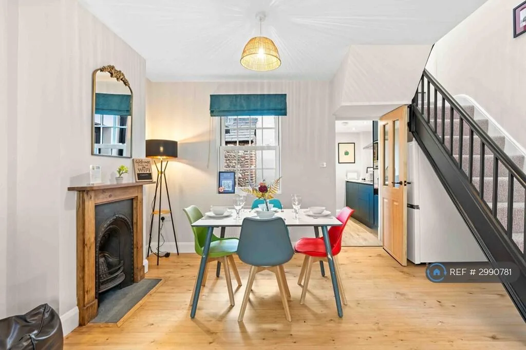 2 bedroom terraced house for rent