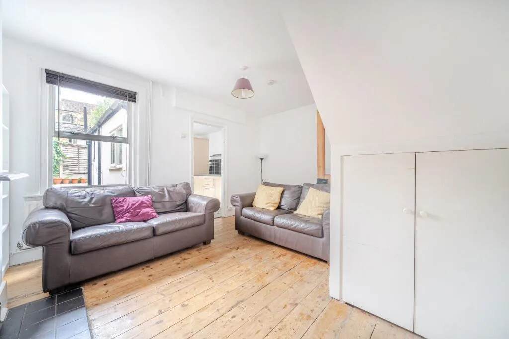 2 bedroom terraced house for rent