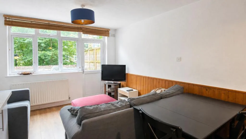 4 bedroom terraced house for rent