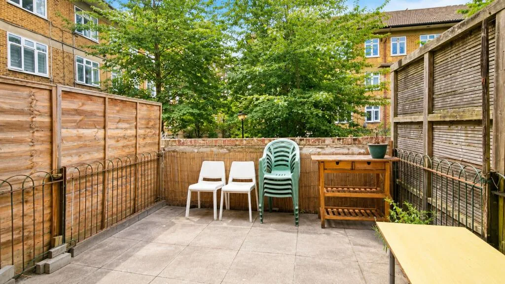 4 bedroom terraced house for rent