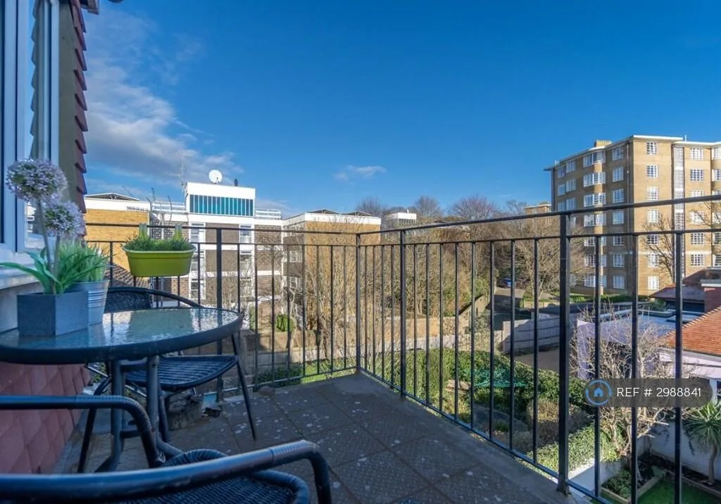 2 bedroom flat for rent