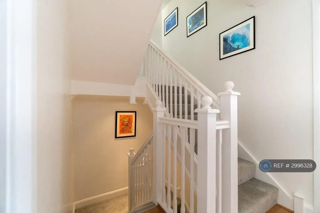 4 bedroom terraced house for rent