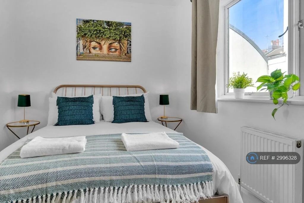 4 bedroom terraced house for rent