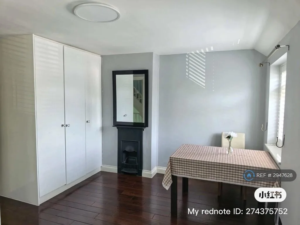 3 bedroom end of terrace house for rent