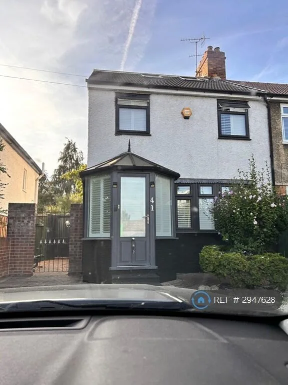 3 bedroom end of terrace house for rent