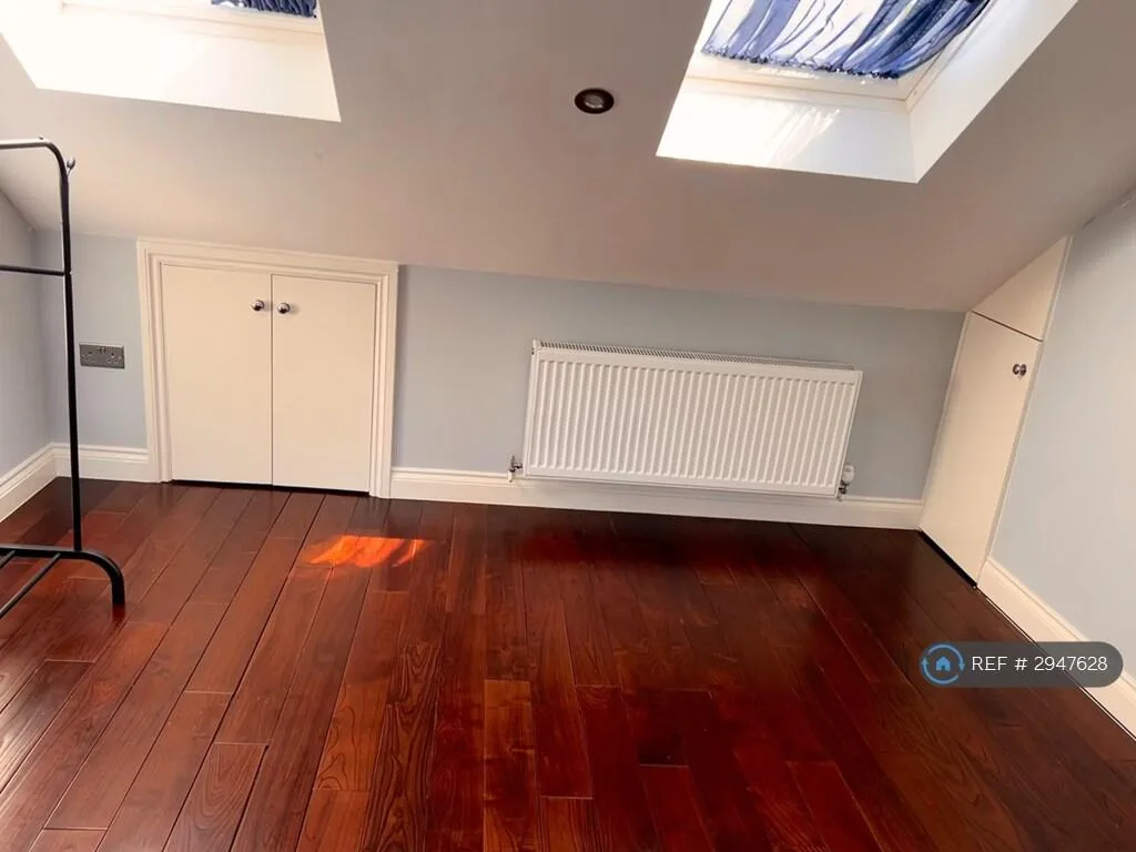 3 bedroom end of terrace house for rent