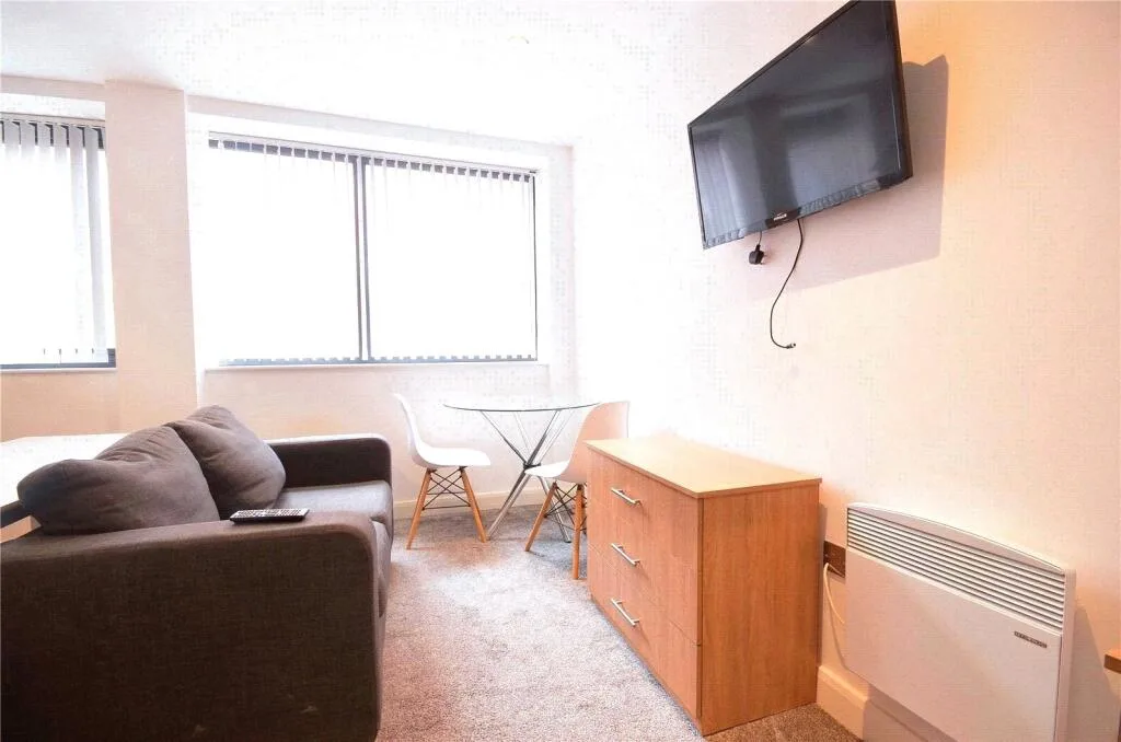 Studio apartment for rent