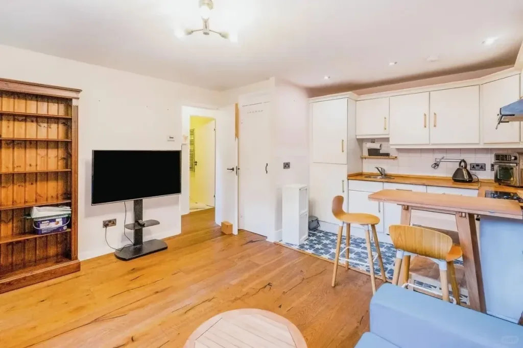 1 bedroom flat for rent