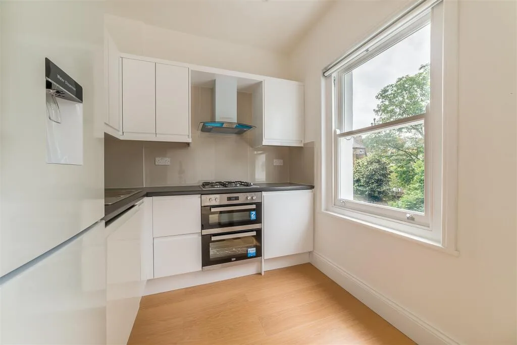 2 bedroom flat for rent