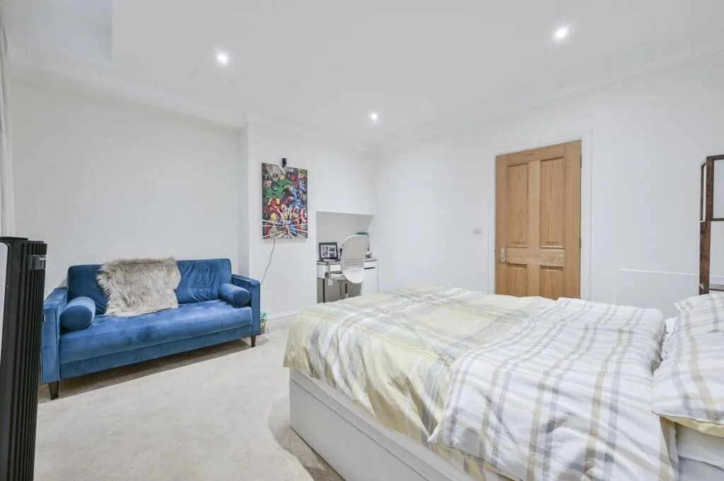 2 bedroom flat for rent
