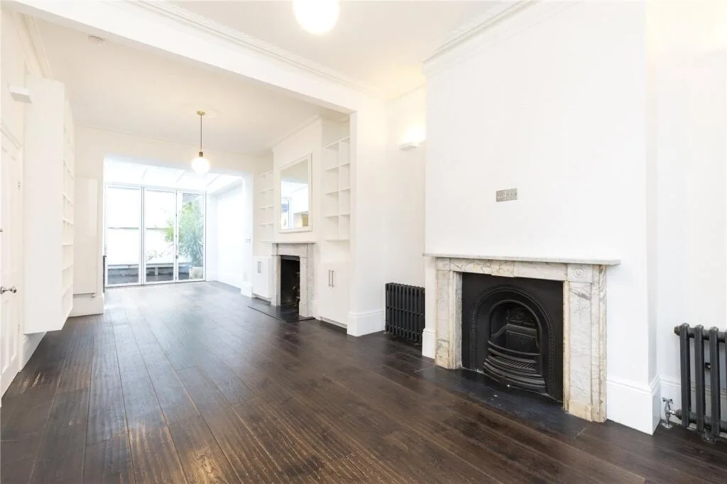 4 bedroom terraced house for rent