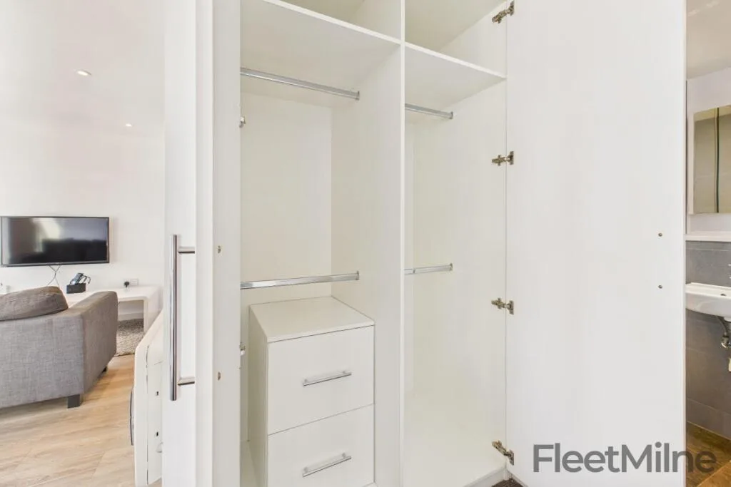 Studio apartment for rent