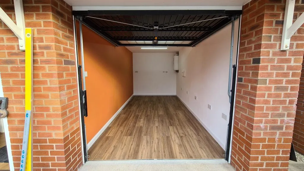 4 bedroom detached house for rent