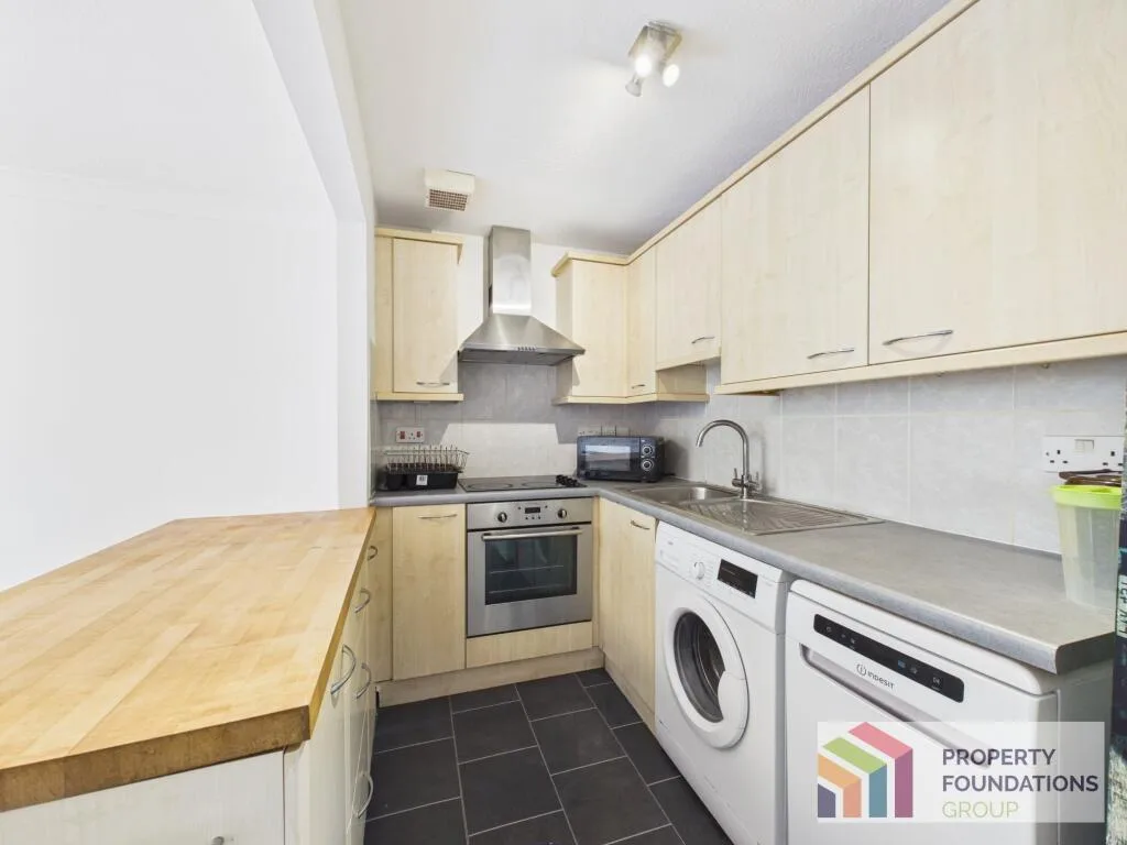 2 bedroom flat for rent