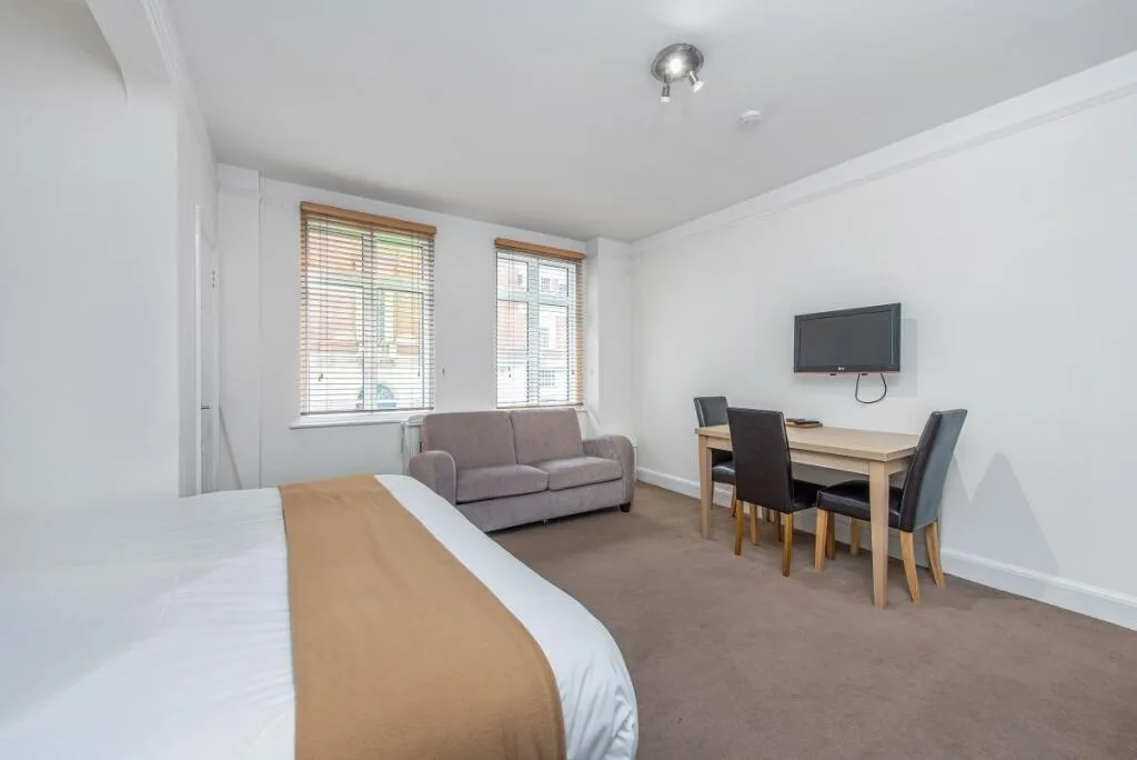 Studio flat for rent