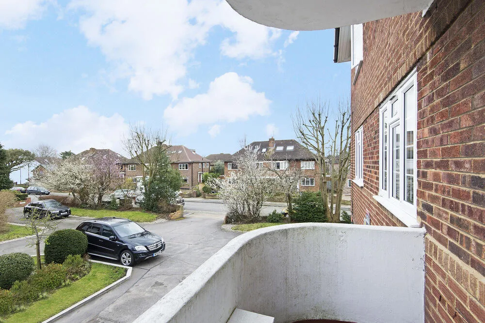 2 bedroom flat for rent
