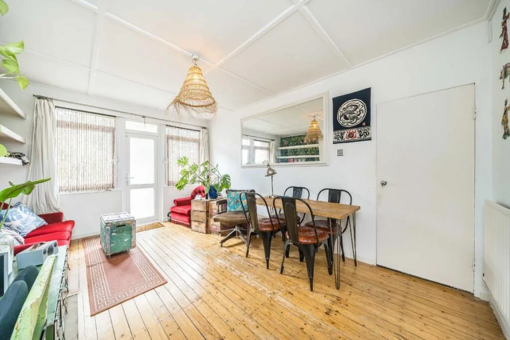 2 bedroom flat for rent