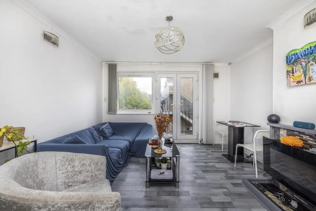 2 bedroom flat for rent