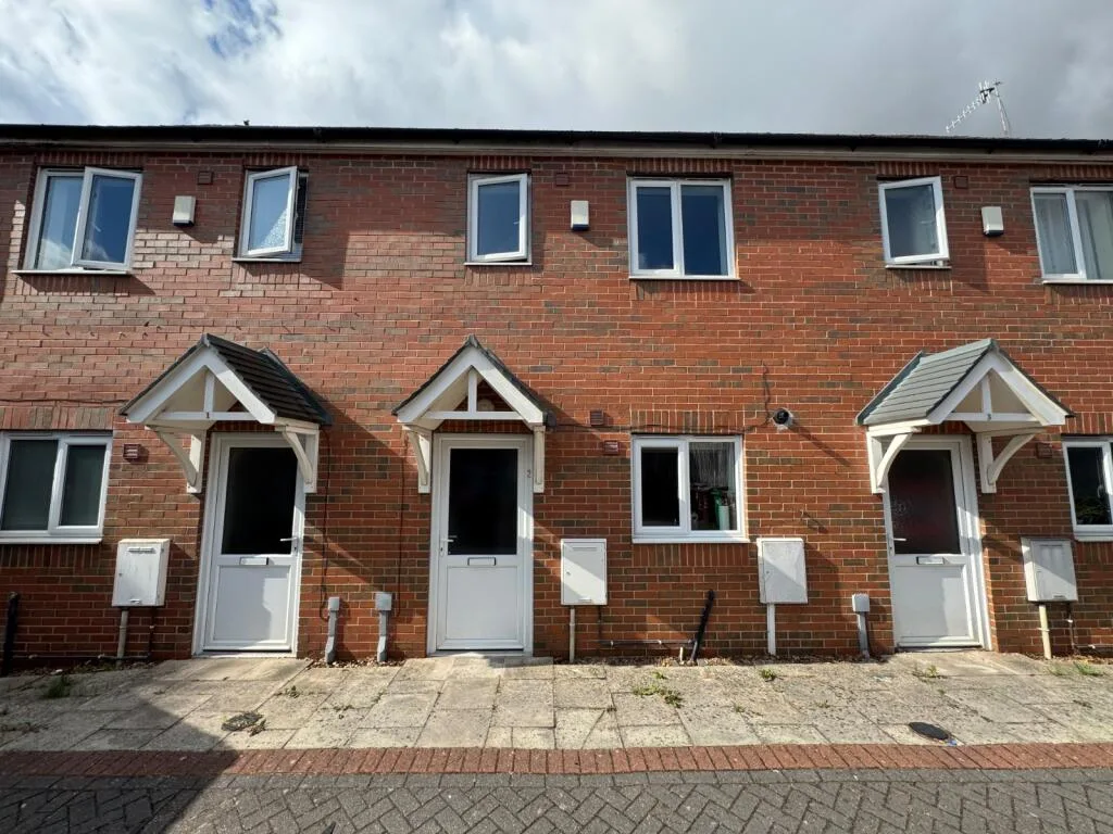 2 bedroom terraced house for rent