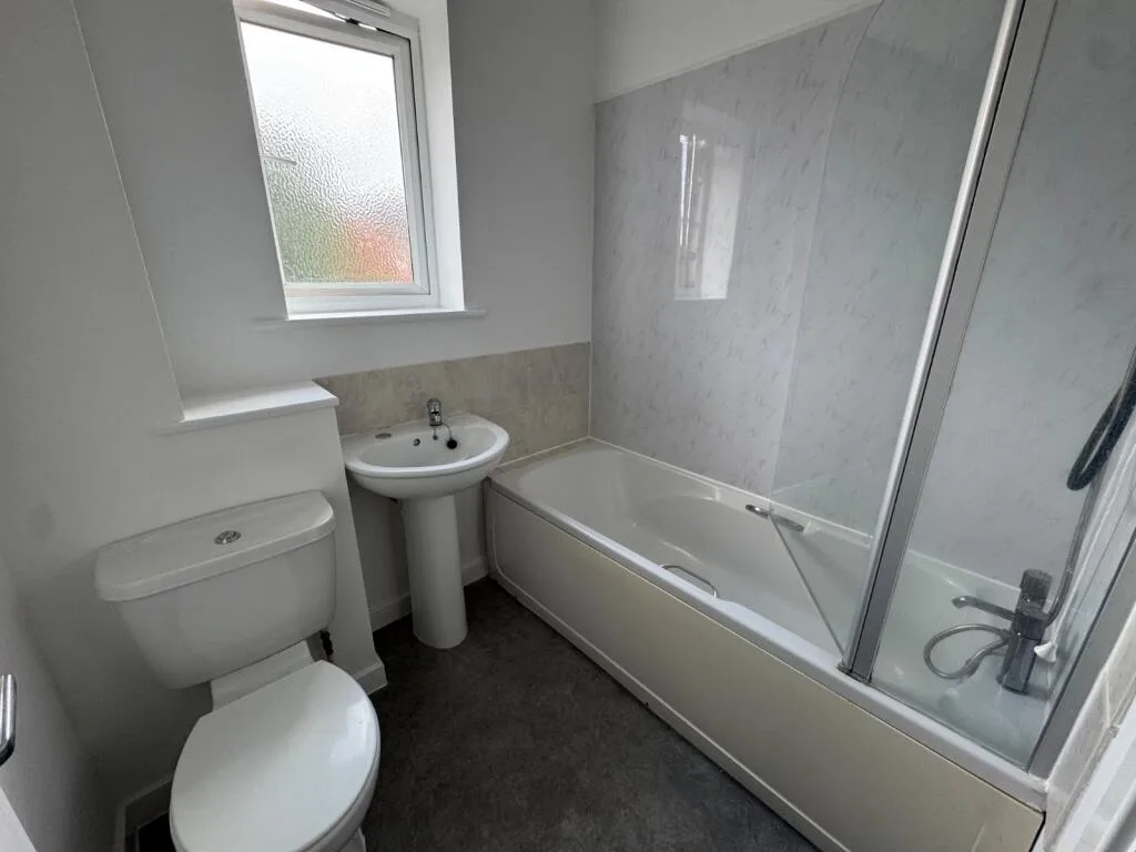 2 bedroom terraced house for rent