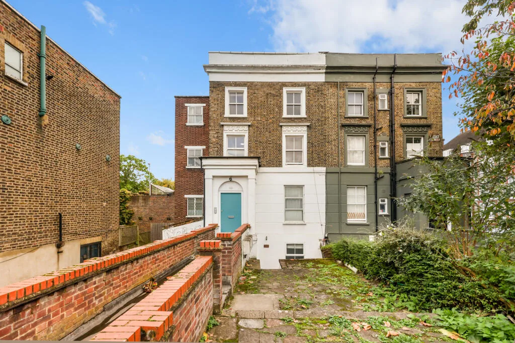 2 bedroom terraced house for rent