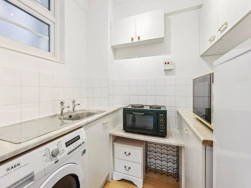 Studio apartment for rent