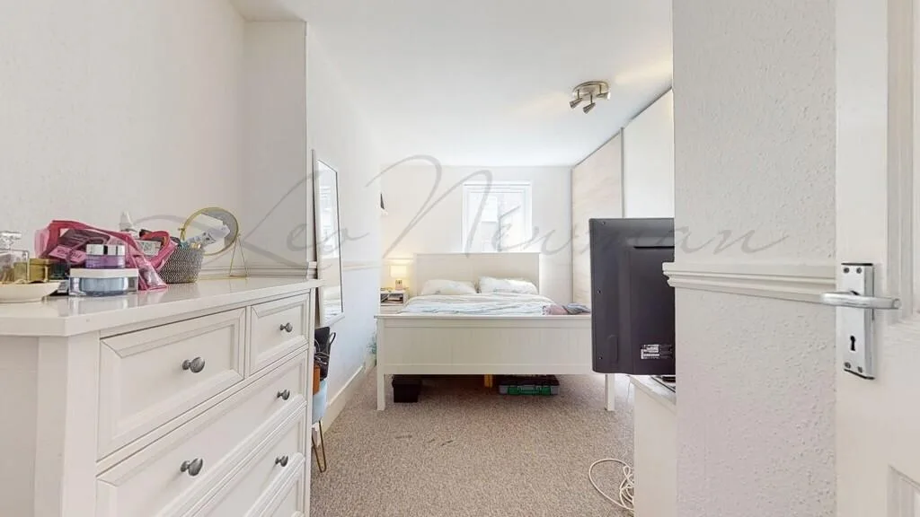 2 bedroom duplex for rent