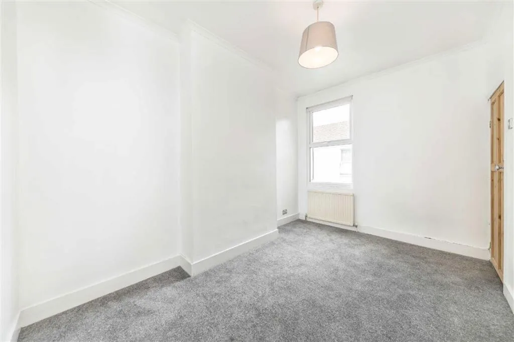 2 bedroom terraced house for rent