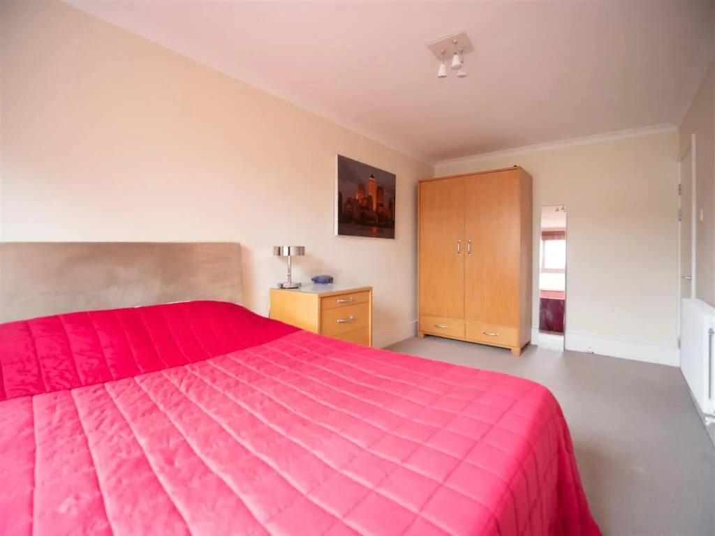 3 bedroom apartment for rent