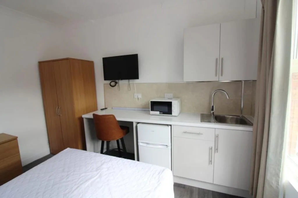 Studio flat for rent